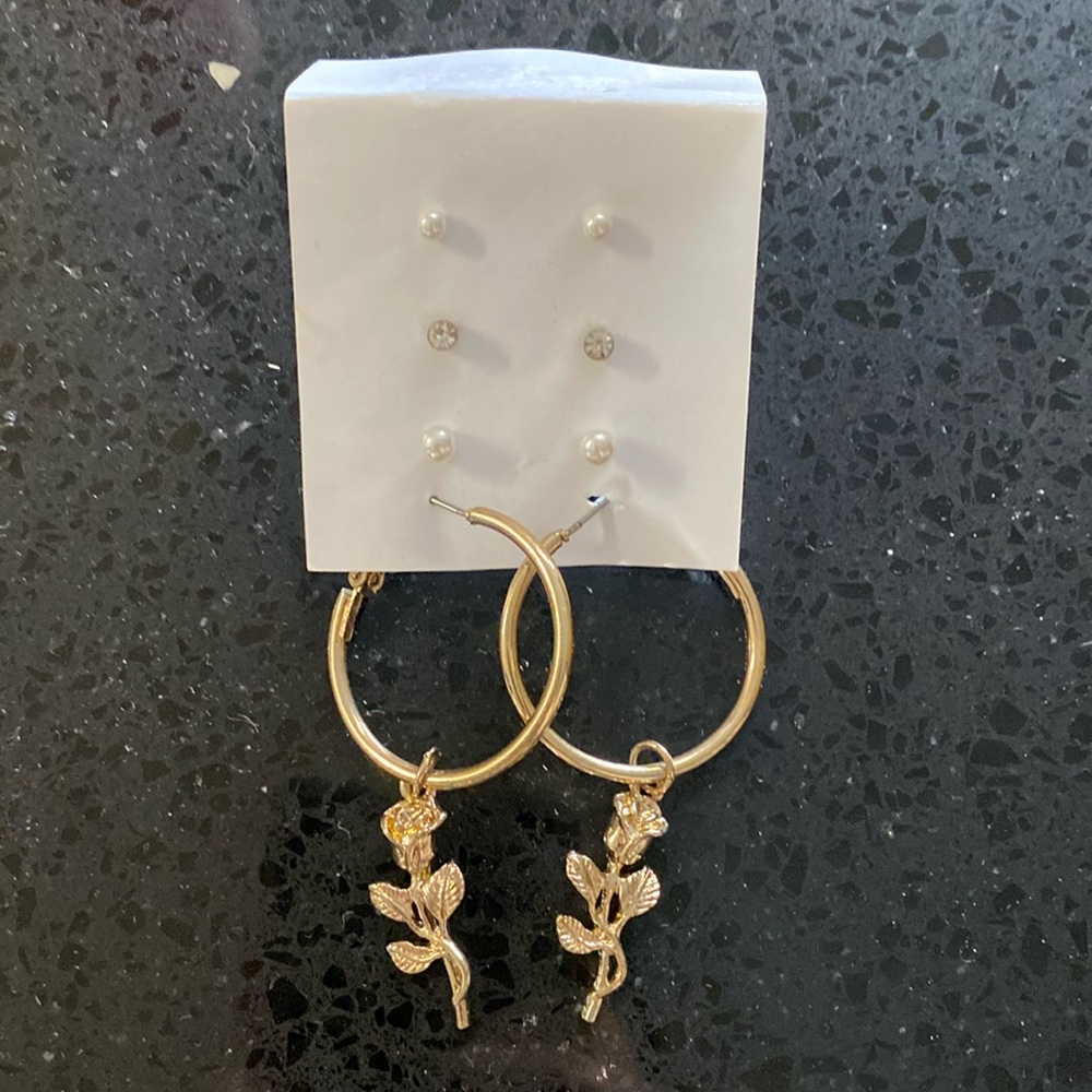 Rose Set Stud Earrings
